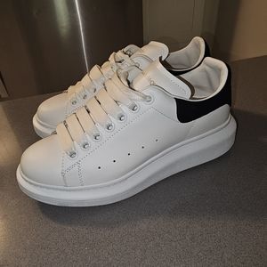 Alexandre McQueen sneakers